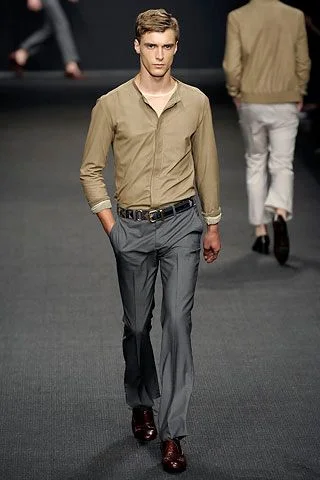 Look 10